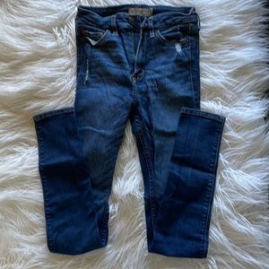 A&F Skinny Light Distressing Blue Jeans